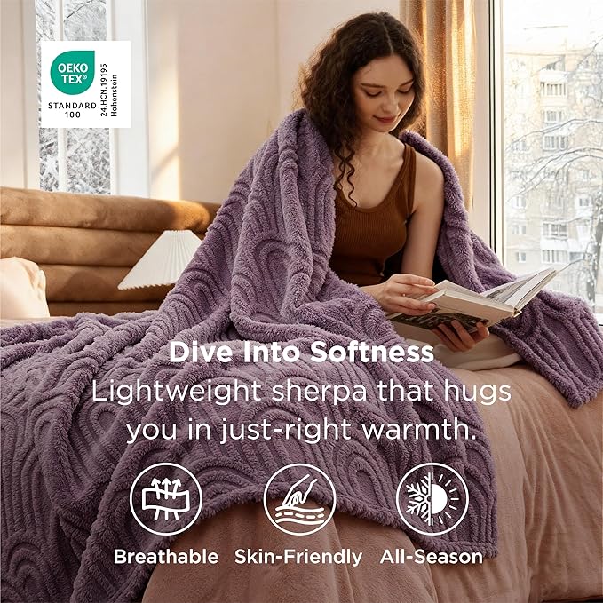 Bedsure GentleSoft Fleece Blanket Queen Size for Bed - Super Soft & Cozy, Fluffy Blankets for Women & Girls, Ideal for Sofa & Couch, Light Purple, 90x90 Inches
