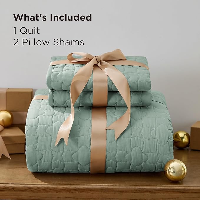 Bedsure Quilts King Size - Lightweight Bedspreads King Size with Lucky Star Quilting, Soft Quilt Bedding Set, Sage Green Comforter Set Coverlet for All Seasons with 2 Pillow Shams (106" x 96")