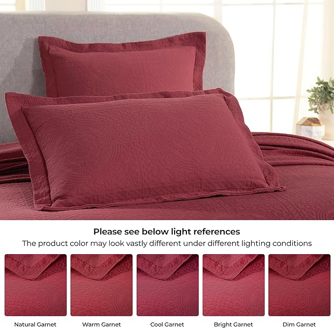 Superior Cotton Fleur De Lis Bedspread Set, Warm Blankets, All-Season Bedding, Bedroom Decor, Decorative Boho Medallion Coverlet, Includes 1 Bedspread, 1 Pillow Sham, Twin, Garnet