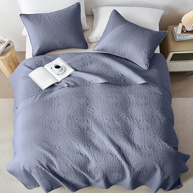 akkialla Twin Quilt Set,Bluish Grey Ultrasonic Twin Quilt Bedding Set,Lightweight Soft Bedspread Coverlet,Modern Style Coin Pattern Bed Cover for All Seasons,2 Piece(1 Quilt,1 Pillow Sham)
