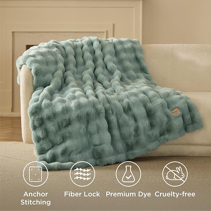 Bedsure GentleSoft Fluffy Fuzzy Twin Blanket, Soft Cozy Fleece Faux Fur Blanket, Pink Decorations Minky Velvet Couch Cover, Thick Warm Plush Women Men Birthday Gifts, 870GSM, Sage Green