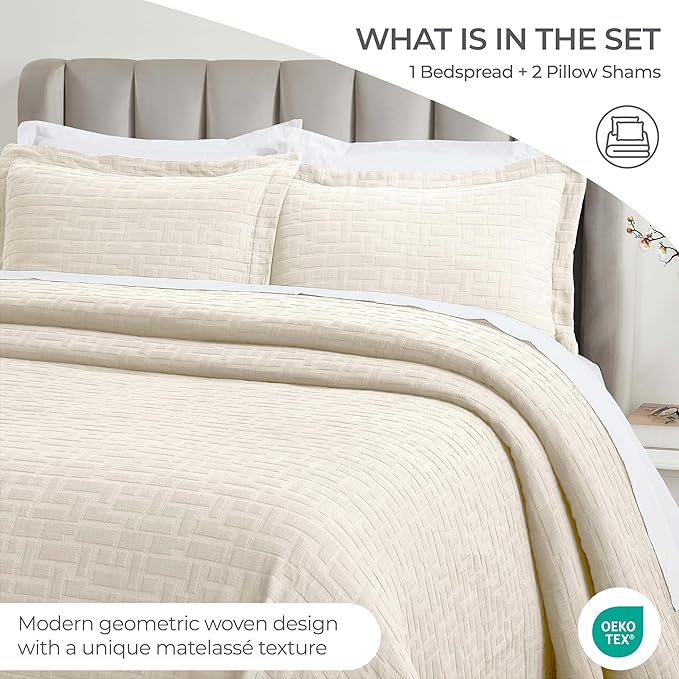 Superior 3 Piece Cotton Bedspread and Sham Set, Home Bed Decor, Decorative Bed Spread, 2 Pillow Shams, Medium Weight, Geometric Matelasse Coverlet, Bedding Essentials, Madrid Collection, King, Ivory