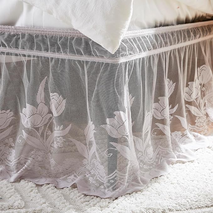 WARM HOME DESIGNS Queen Size Bed Skirt for Bed. Our Gray Bed Skirt Goes Great with Farmhouse or Victorian Bedding for Any Bedroom Decor. DO Silver Queen