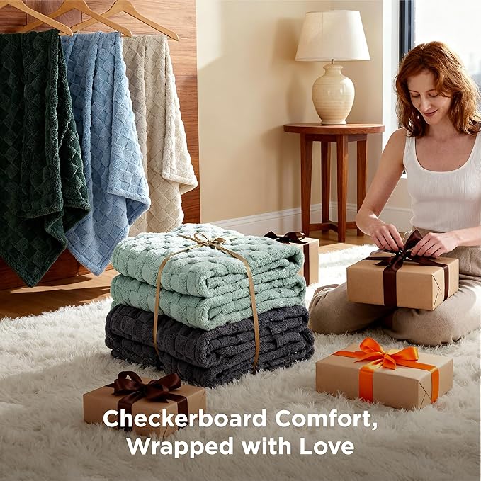 Bedsure GentleSoft King Size Blanket for Bed - Super Soft Cozy Blankets for Women Men Girls, Large Fuzzy Fleece Throw for Bedroom Decor, Sage Green,108x90 Inches