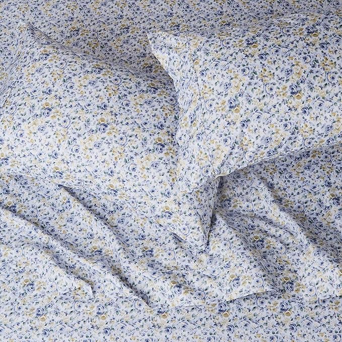 Amazon Basics Lightweight Super Soft, Breathable, Machine Washable, Wrinkle Resistant Microfiber 4 Piece Sheet Set with 14-Inch Deep Pockets - King, Blue Floral