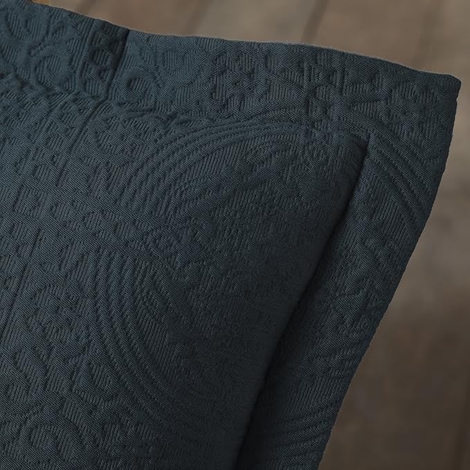 Superior Cotton Fleur De Lis Bedspread Set, Warm Blankets, All-Season Bedding, Bedroom Decor, Decorative Boho Medallion Coverlet, Includes 1 Bedspread, 2 Pillow Shams, Full, Deep Sea