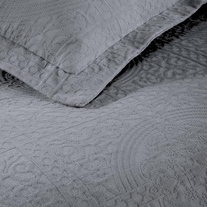 Superior Cotton Fleur De Lis Bedspread Set, Warm Blankets, All-Season Bedding, Bedroom Decor, Decorative Boho Medallion Coverlet, Includes 1 Bedspread, 2 Pillow Shams, King, Grey