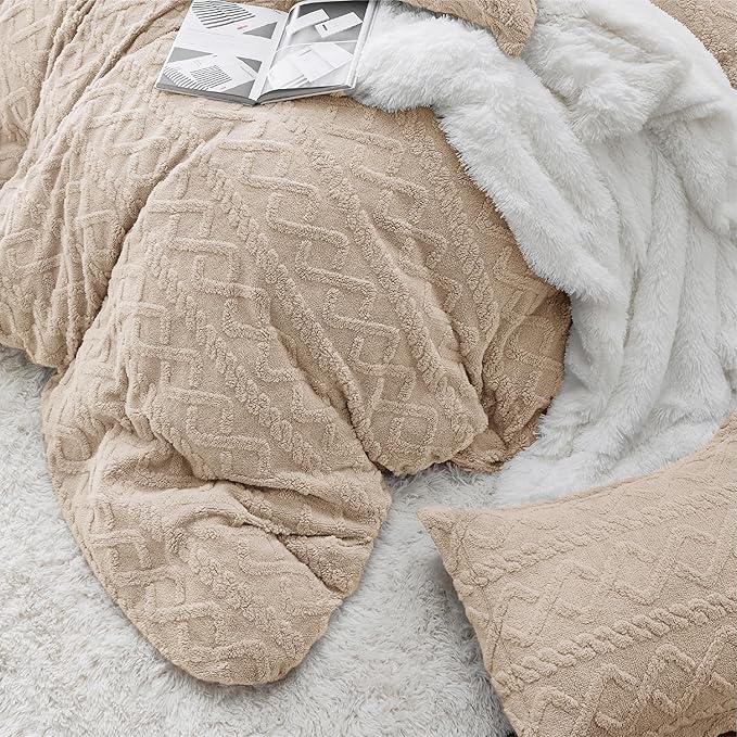 Bedsure Fluffy Flannel Duvet Cover Set- Faux Fur Comforter Cover King Size, Deep Beige Warm Plush Bedding for Winter, 3-Piece Set with Zipper Closure (104"x90") and 2 Pillow Shams