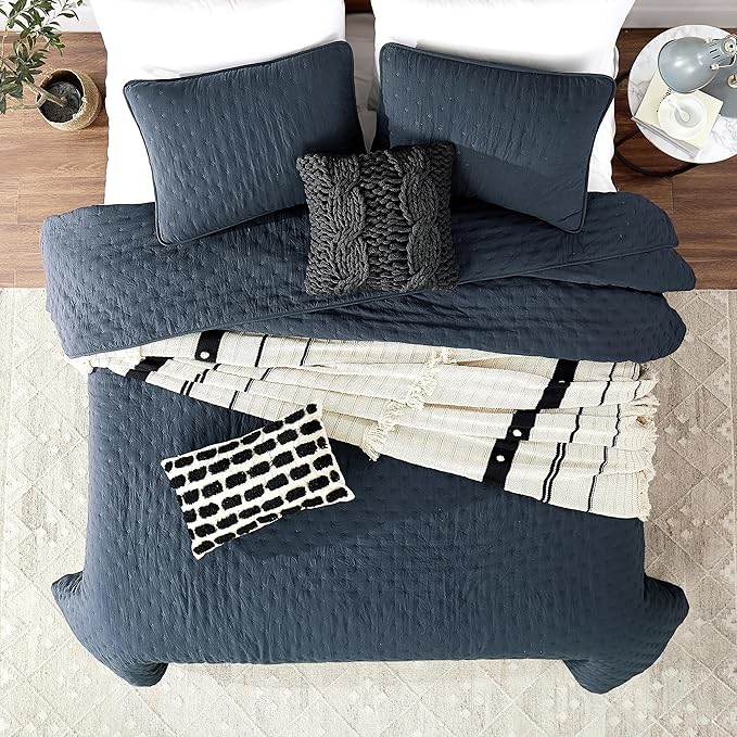 ROARINGWILD Oversized King Quilt Sets with Pillow Shams, Navy Blue California Cal King Size Lightweight Soft Coverlet Bedspread, Thin Bedding Set Bed Cover, 3 Pieces, 118x106 inches
