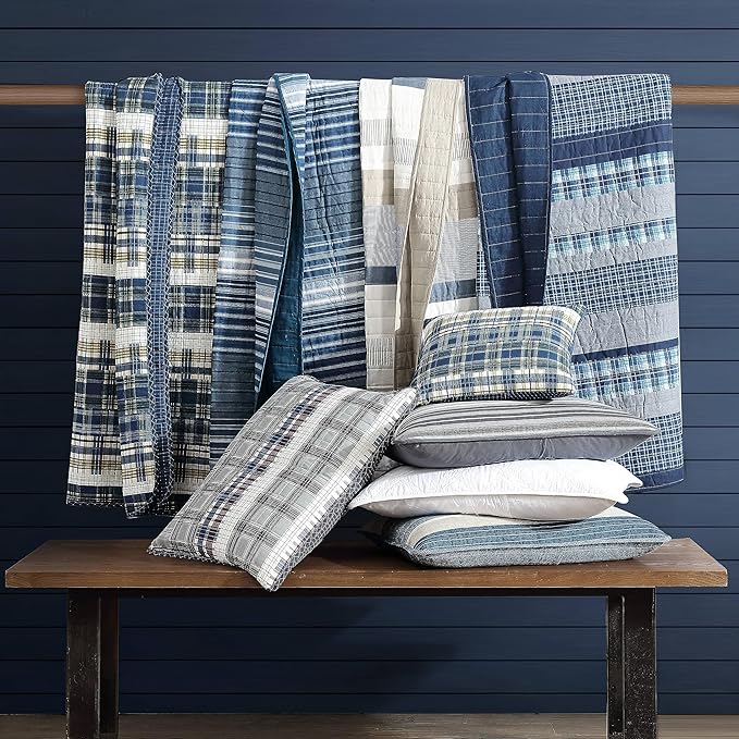 Nautica - Twin Quilt Set, Cotton Reversible Bedding with Matching Sham, Dorm Room Essentials (Ridgeport Denim, Twin)