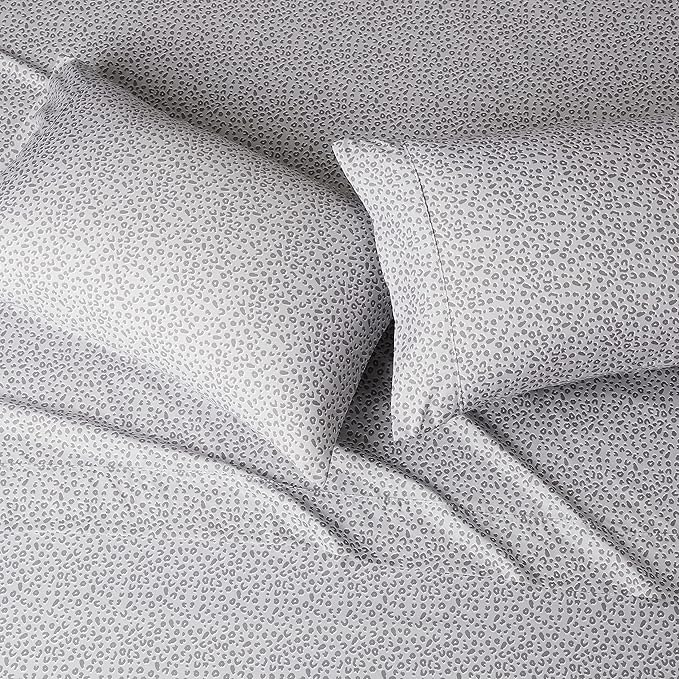 Amazon Basics Lightweight Breathable Super Soft Microfiber 4-Piece Bed Sheet Set,Wrinkle Resistant with 14-inch Deep Pockets,Queen,Gray Cheetah,Printed,(Pack of 4)