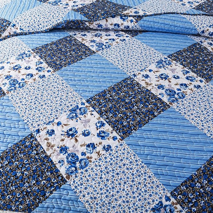 HoneiLife Quilt Set King Size - 3 Piece Microfiber Quilts Reversible Bedspreads Patchwork Coverlets Floral Bedding Set All Season Quilts with Blue and White Porcelain Pattern