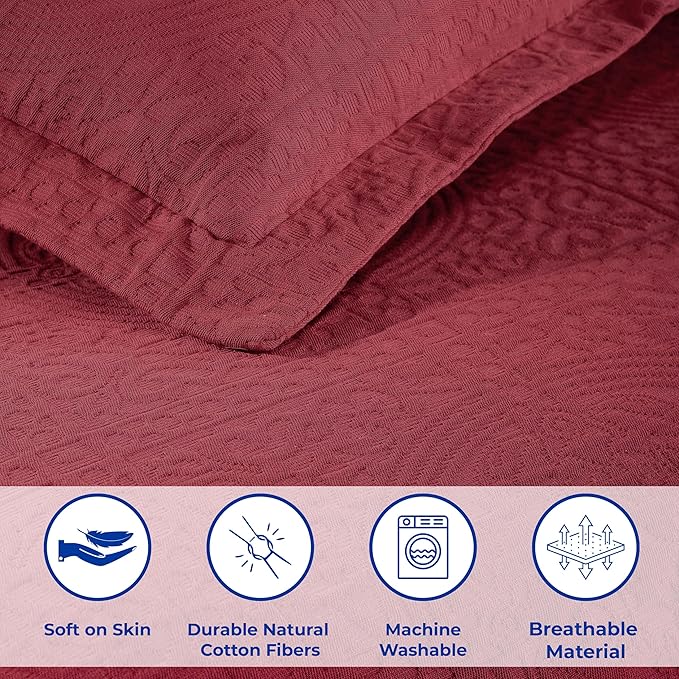 Superior Cotton Fleur De Lis Bedspread Set, Warm Blankets, All-Season Bedding, Bedroom Decor, Decorative Boho Medallion Coverlet, Includes 1 Bedspread, 2 Pillow Shams, Queen, Garnet