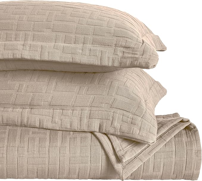 Superior 3 Piece Cotton Bedspread and Sham Set, Home Bed Decor, Decorative Bed Spread, 2 Pillow Shams, Medium Weight, Geometric Matelasse Coverlet, Bedding Essentials, Madrid Collection, Queen, Beige