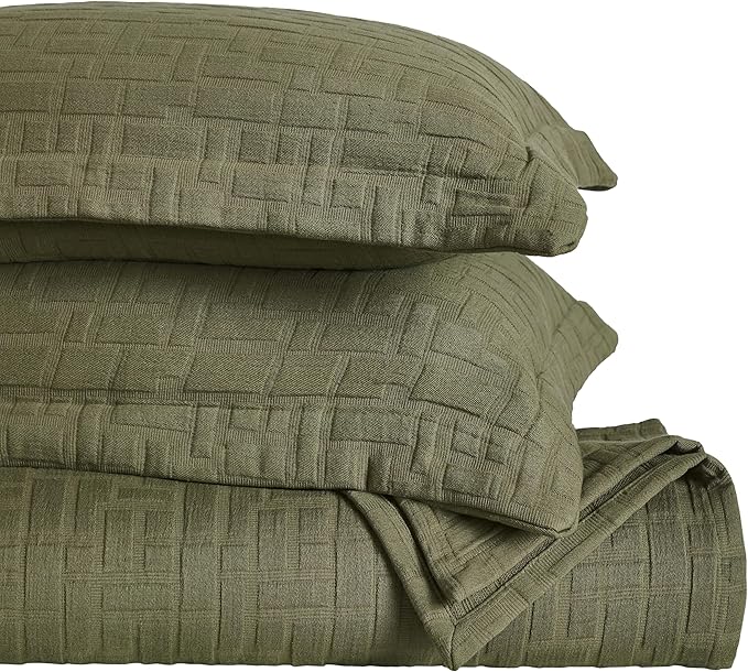 Superior 3 Piece Cotton Bedspread and Sham Set, Home Bed Decor, Decorative Bed Spread, 2 Pillow Shams, Medium Weight, Matelasse Coverlet, Bedding Essentials, Madrid Collection, King, Olive Green