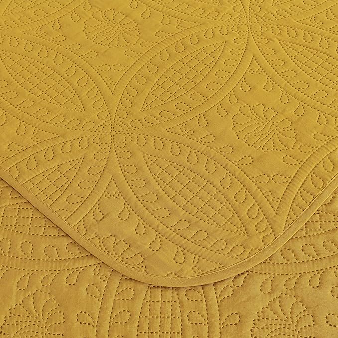 Chezmoi Collection Austin Queen Bedspread Set 3-Piece Pinsonic Quilted Oversized Bedspread Coverlet Set, Queen, Mustard