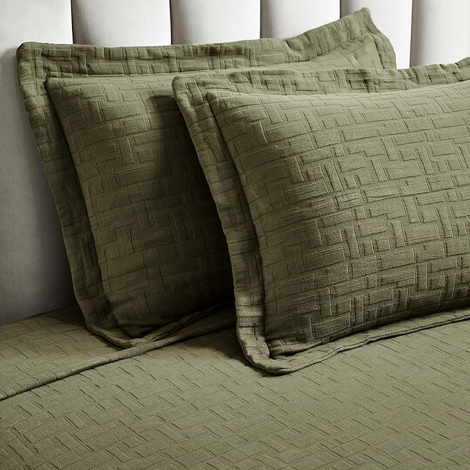 Superior 3 Piece Cotton Bedspread and Sham Set, Home Bed Decor, Decorative Bed Spread, 2 Pillow Shams, Medium Weight, Matelasse Coverlet, Bedding Essentials, Madrid Collection, King, Olive Green